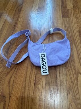BAGGU Lavender Crescent Shoulder Bag with Logo Strap
